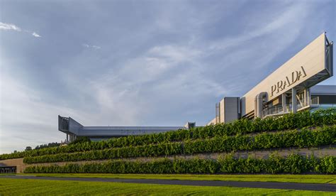 prada fabbrica giardino